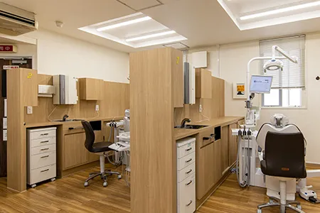 feature barrier free